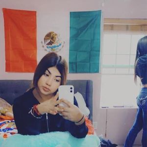 Meet your Posher, Brenda